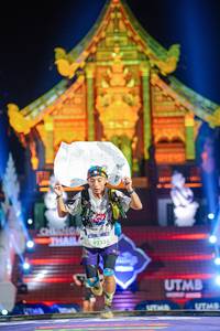 BIB: 9233
                            <button type="button" onclick="openModal(22347291)" class="btn btn-primary btn-sm float-right btn-popup" data-toggle="modal" data-target=".modal-high-quality">
                        <i class="fas fa-shopping-cart"></i> Add to Cart
                    </button>
                                            <button type="button" onclick="isThisMe(22347291, true)" class="btn btn-success btn-sm float-right btn-popup btn-isme hidden" data-toggle="tooltip" data-placement="bottom" title="นี่คือรูปของคุณใช่ไหม คลิกที่นี่เพื่อเอาเข้าอัลบั้ม">
                        <i class="fas fa-plus"></i> Add to album
                    </button>
                    <button type="button" onclick="isThisMe(22347291, false)" class="btn btn-warning btn-sm float-right btn-popup btn-isnotme hidden">
                        <i class="fas fa-ban"></i> Remove from album
                    </button>